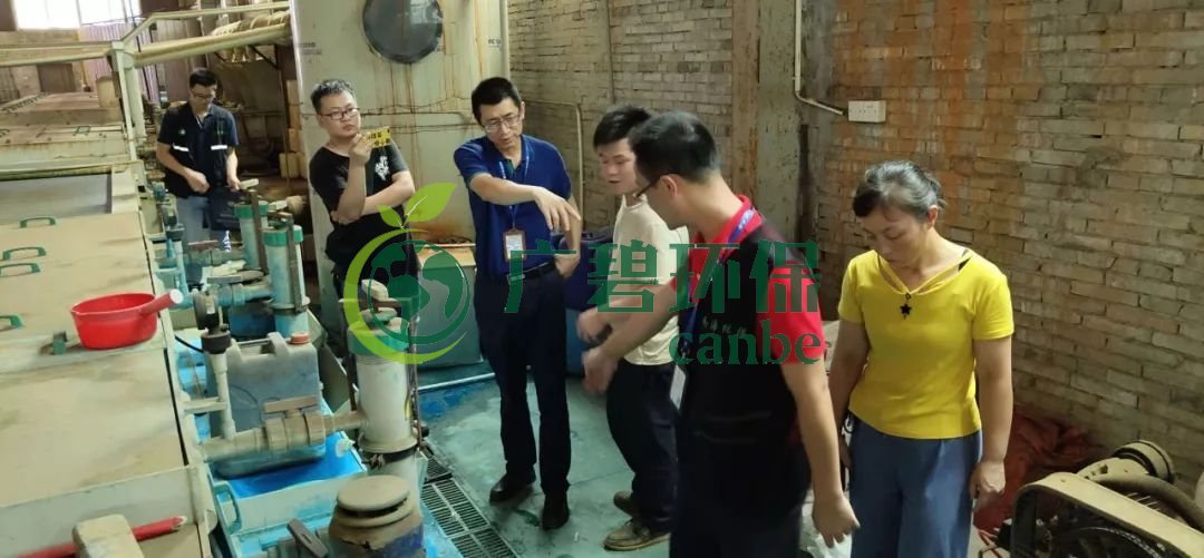 佛山開展廣佛跨界流域涉水企業執法 揪出(chū)8家問題(tí)企業(圖1) 佛山開展廣佛跨界流域涉水企業執法 揪出8家問題企業(圖1)