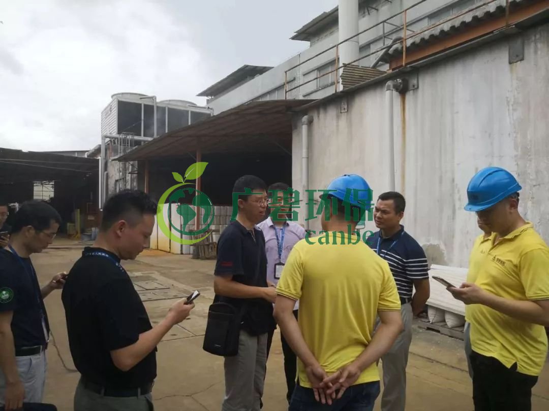 佛山開展廣佛跨界流域涉水企業執(zhí)法 揪(jiū)出8家問題企業(圖3) 佛山開展廣佛跨界流域(yù)涉(shè)水企業執法 揪出8家問題企業(圖3)