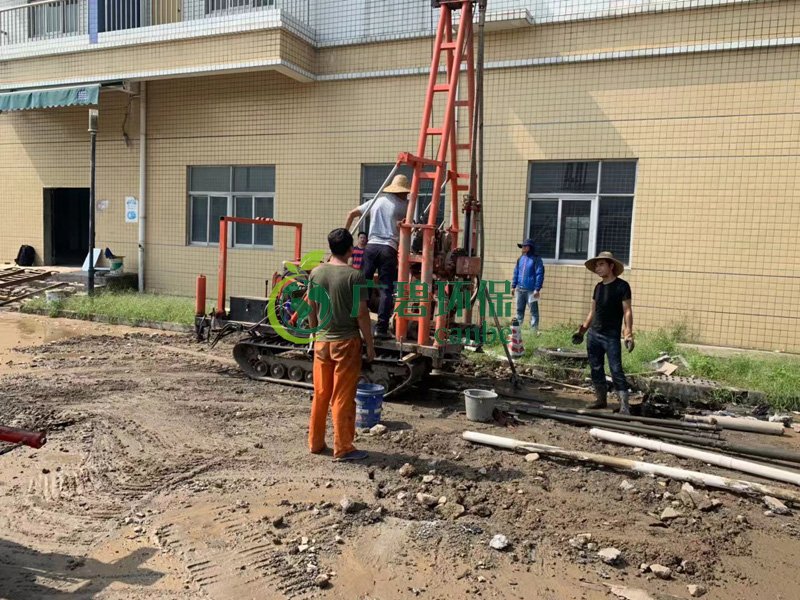 廣碧環保順德(dé)容桂寶供物流城 場地調查項(xiàng)目施工現場(圖1) 廣(guǎng)碧環保順德容桂寶供物流城 場地調查(chá)項目施工現場(圖(tú)1)