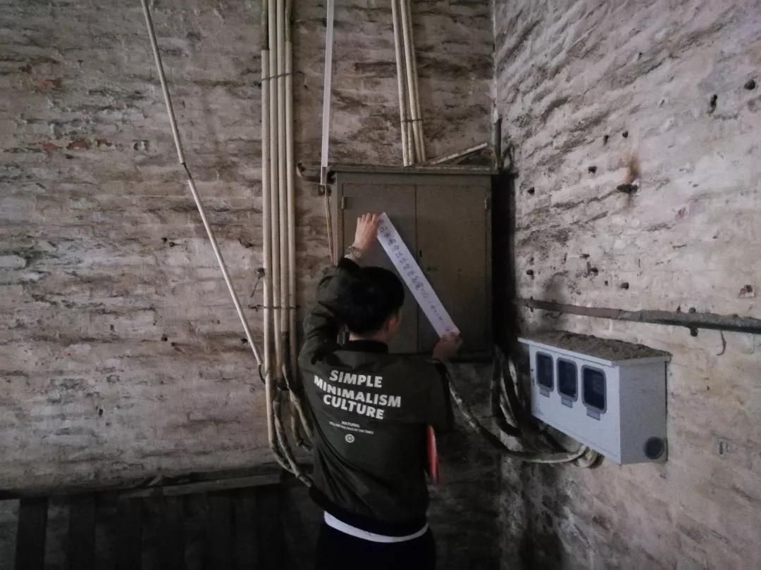 佛山南海鎮5家“散亂汙”無證作訪被取締整治