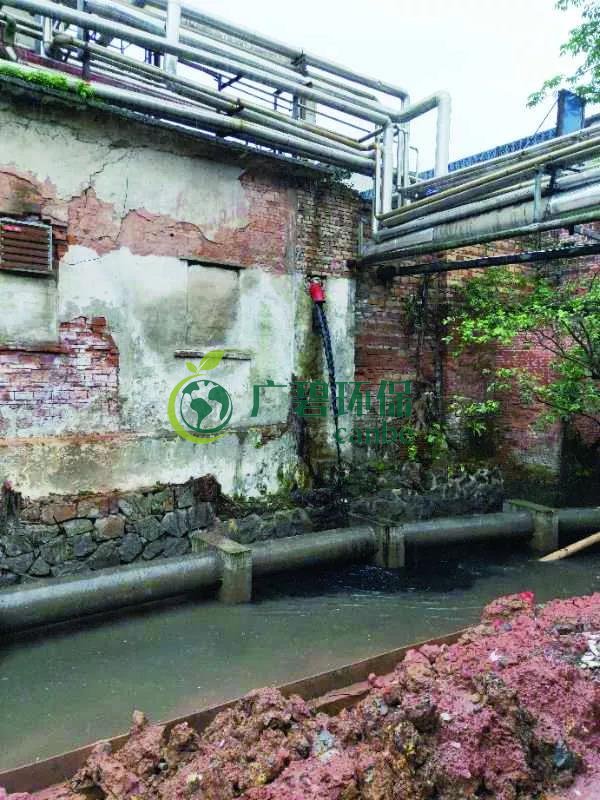 廣州海珠(zhū)有汙水直排河湧(yǒng),3名涉(shè)案人員被行政拘留(圖1) 廣州海珠有汙水直排河湧,3名涉案人員被行政拘留(圖(tú)1)